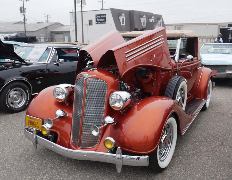Parks Chevrolet Community Cruise-in  April 25